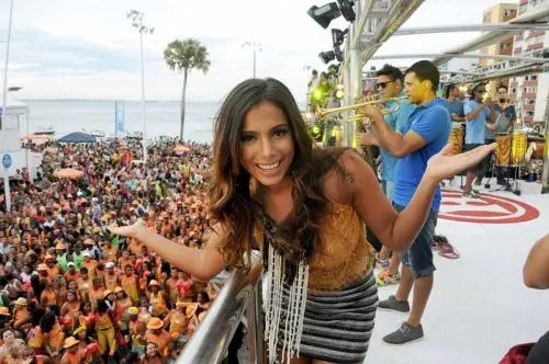 Perfeito,150M Da Passarela Do Carnaval