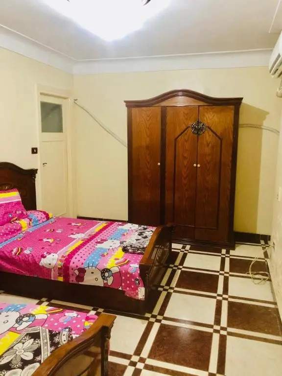 2 Bedroom Apt partial Sea View