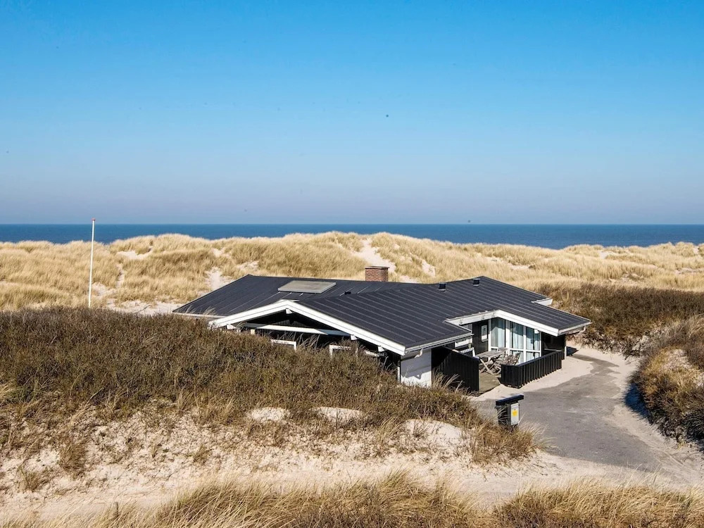 Peaceful Holiday Home in Henne Jutland With Sauna