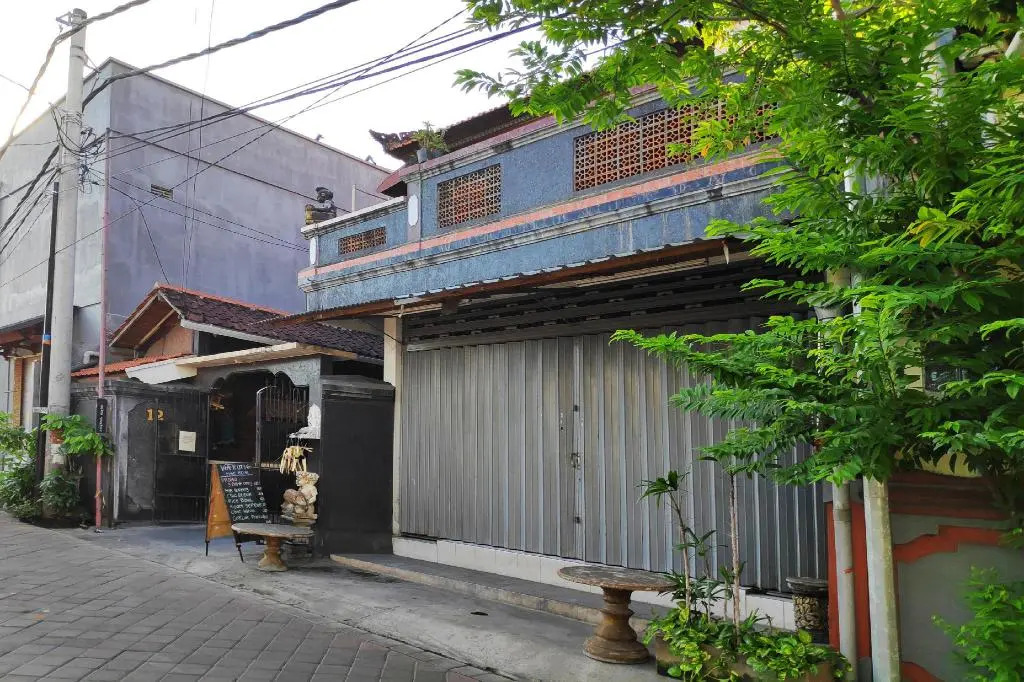 OYO 3694 Gong Corner Guest House 2