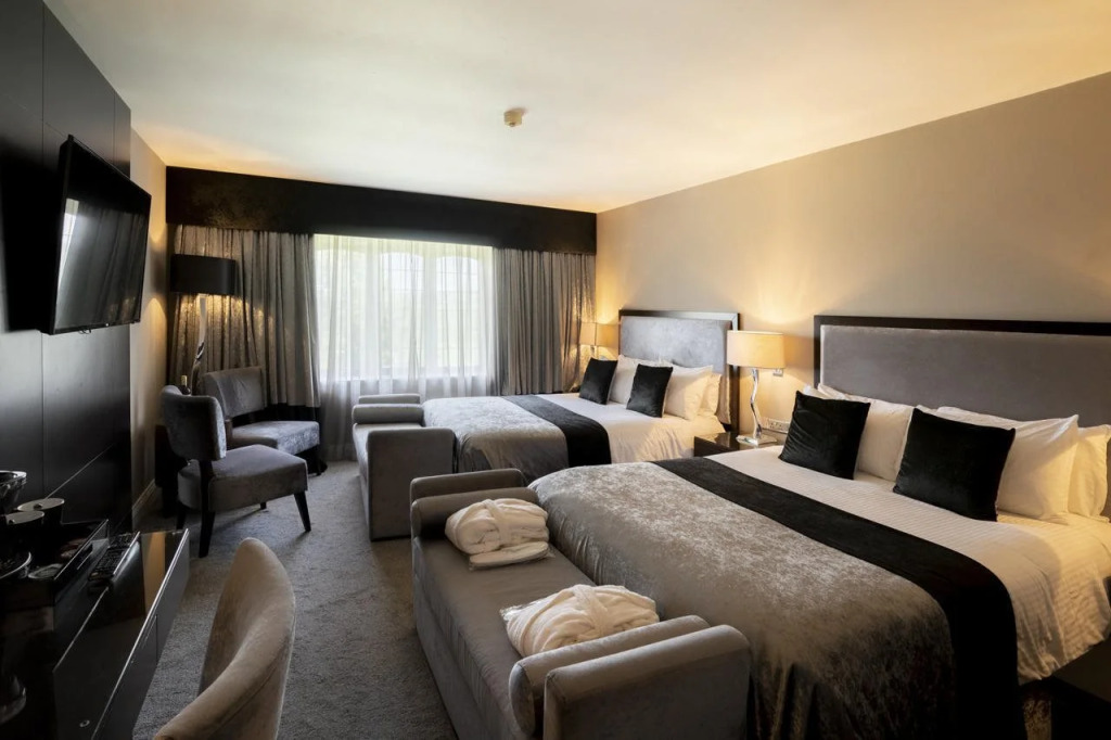 Derwent Manor Boutique Hotel