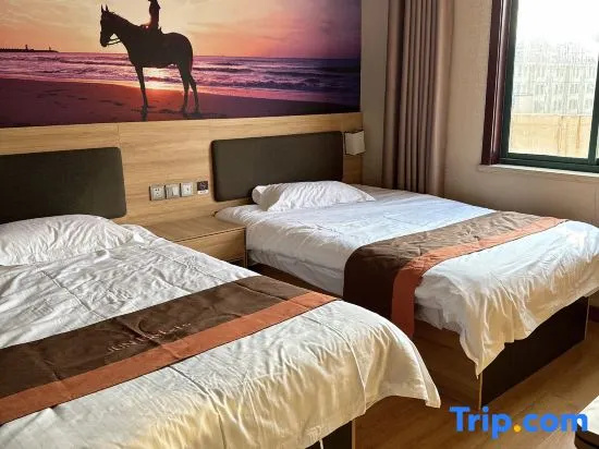 Yunlingge Hotel
