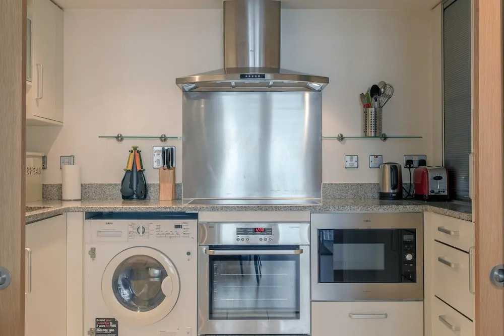 2 Bedroom Apartment in Central London