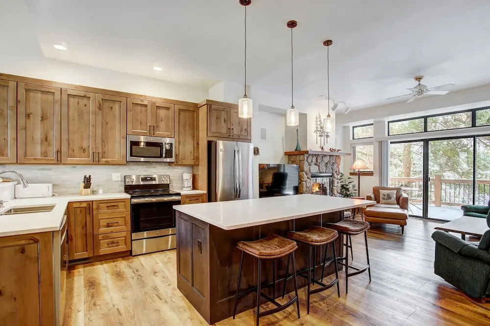 Village Point 308