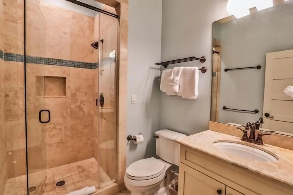 Bluejack Breeze 6 Bedroom Holiday Home by Five Star Properties