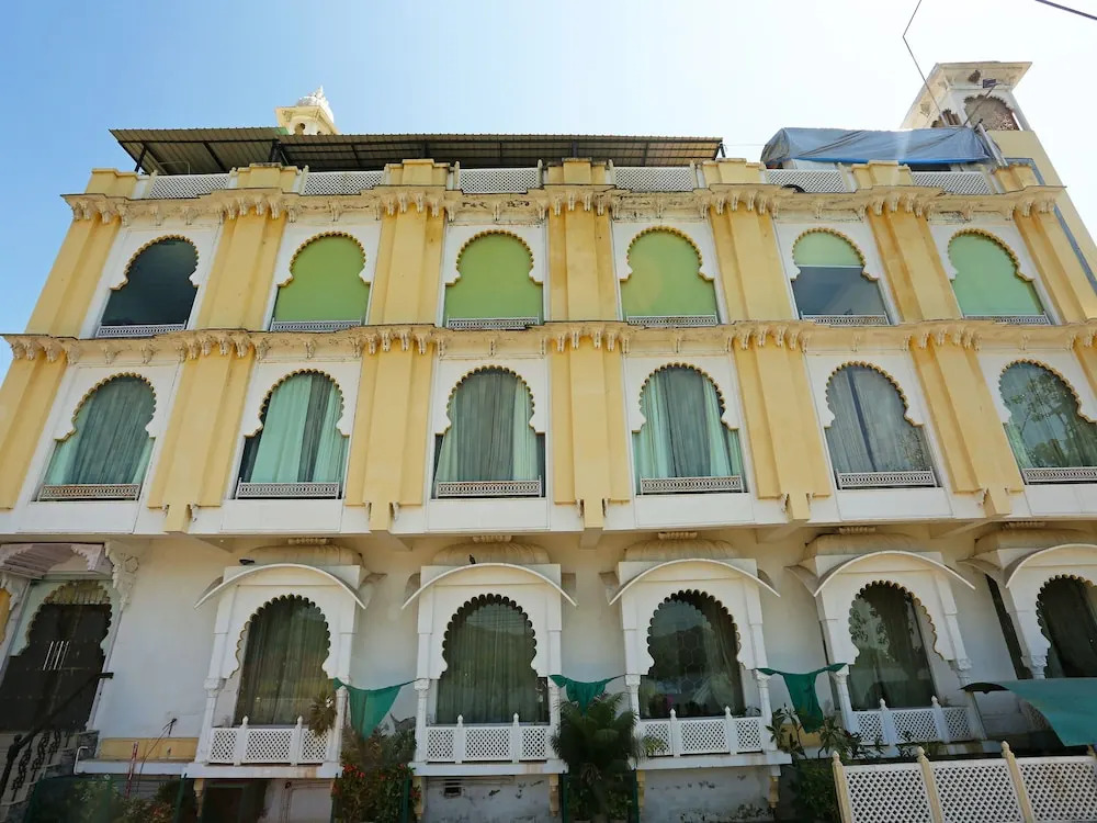 OYO 6232 Hotel Vishala