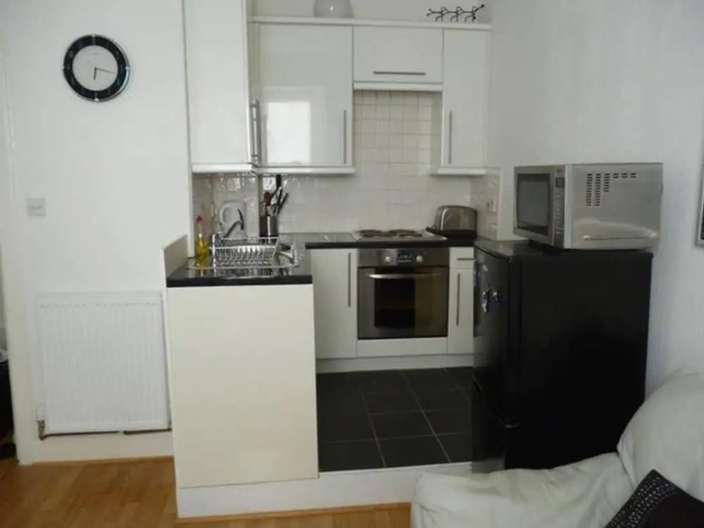 Well-connected, Cosy 1 Bedroom Flat in Dalry