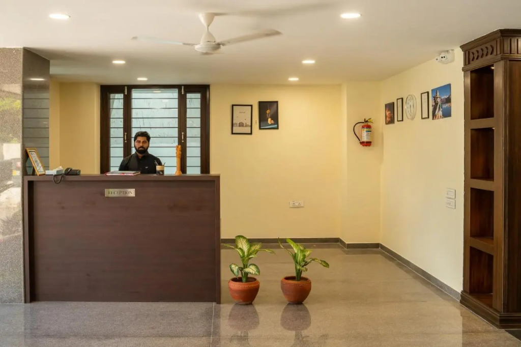 Sheerha Royal Residency