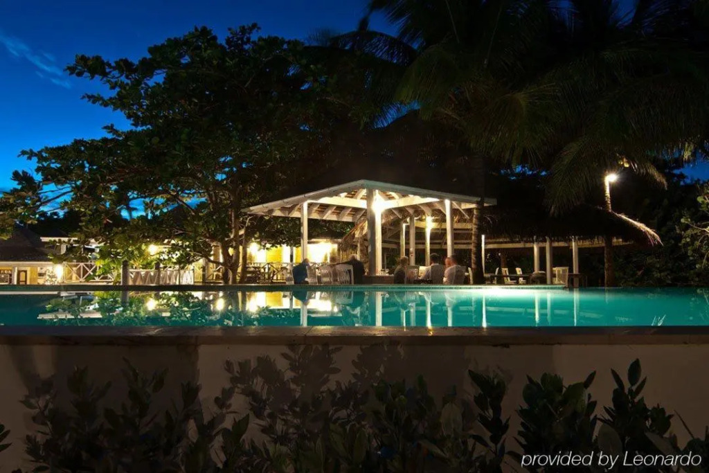 Coconut Beach Club