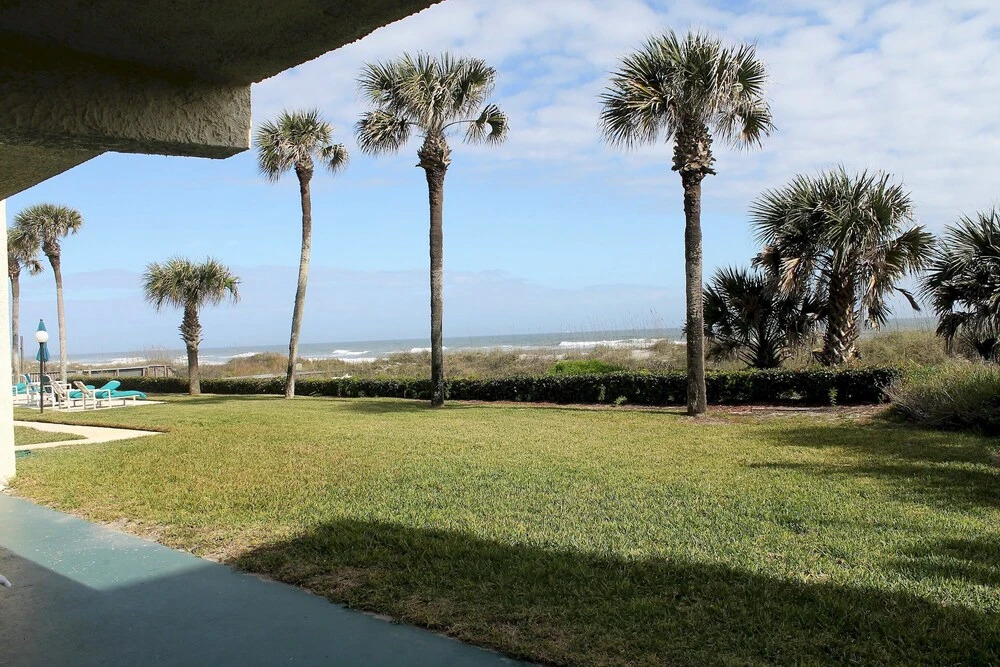 Ocean House Condo 122 Seaclusion