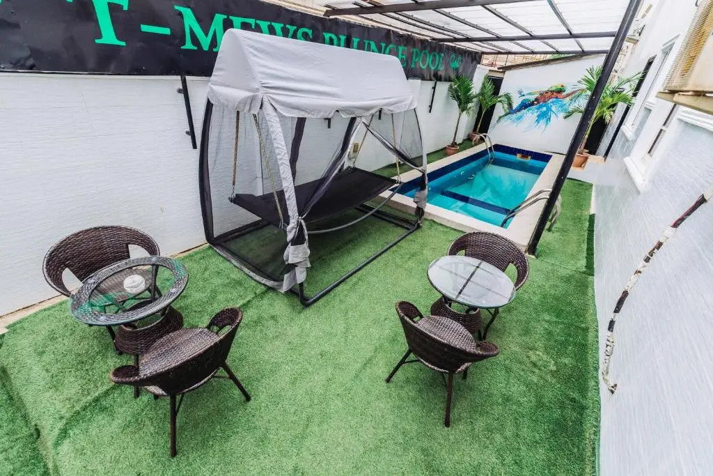 Tranquil Mews Hotel
