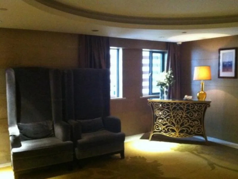 S. Signaturefloor