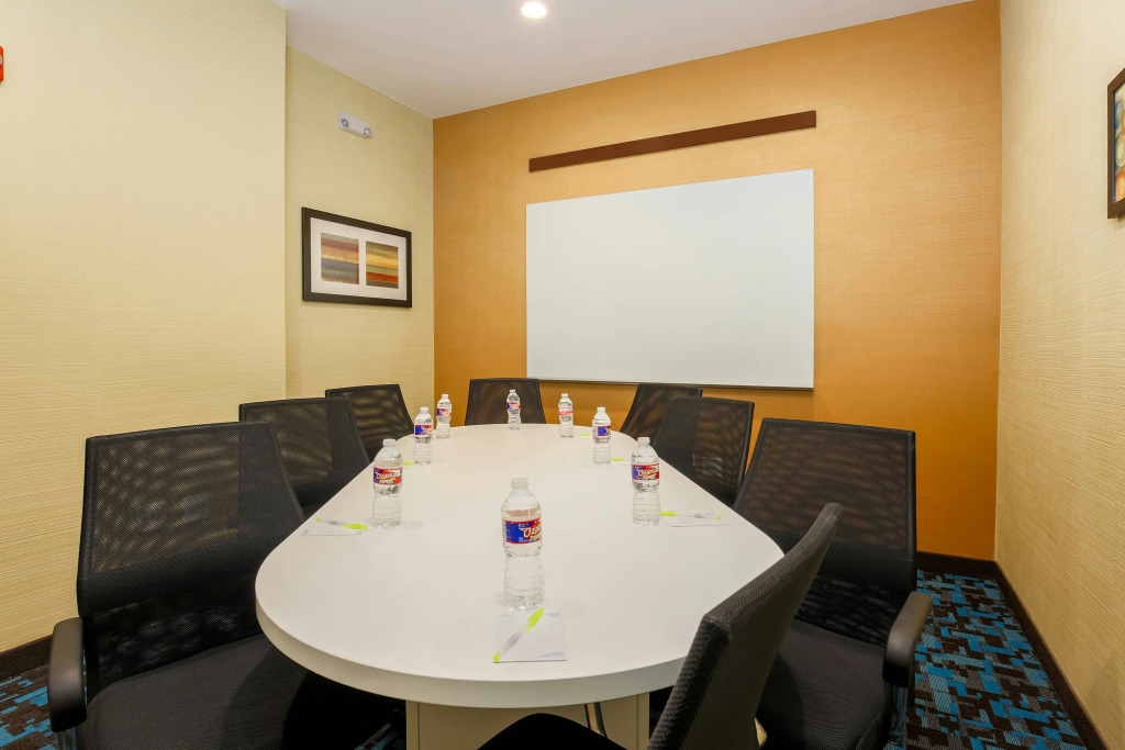 Fairfield Inn & Suites by Marriott Alexandria
