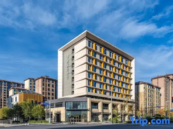 Bolly Wood Hotel（Xiongan Convention Center Baiyangdian High-speed Railway Station  ）