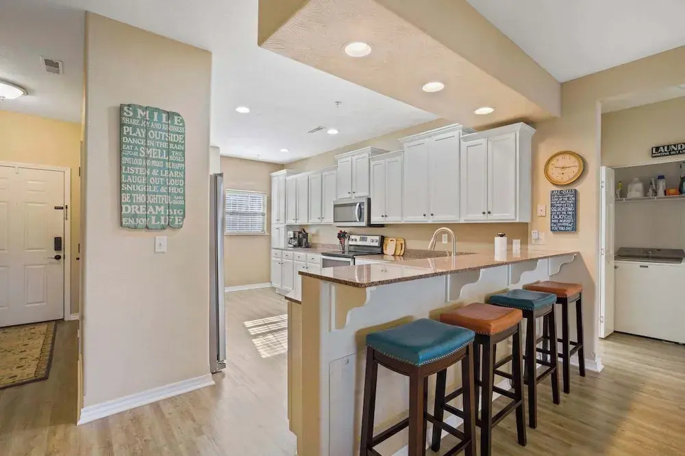 New Lakefront Sanctuary Duo - Island Living!