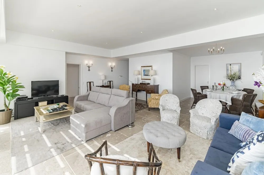 Vila da Falésia-With Pool and views