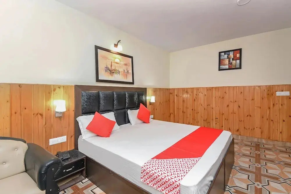The Orchid Inn By OYO Rooms