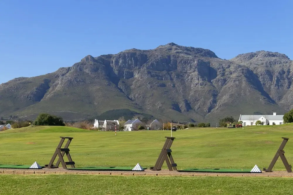 Winelands Golf Lodges 11