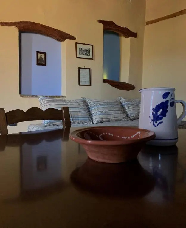 Lithos Homes