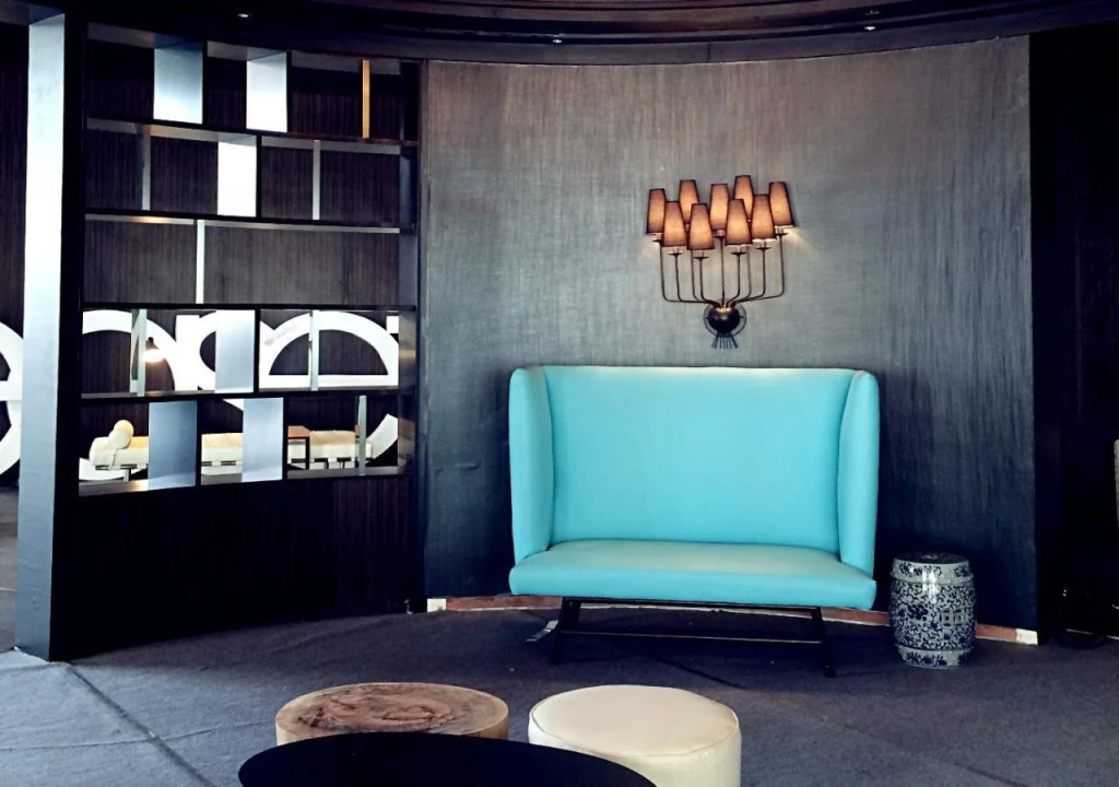 Easetel Hotel