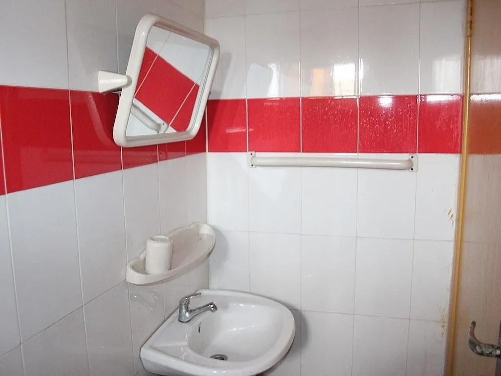 Banilux Guest House