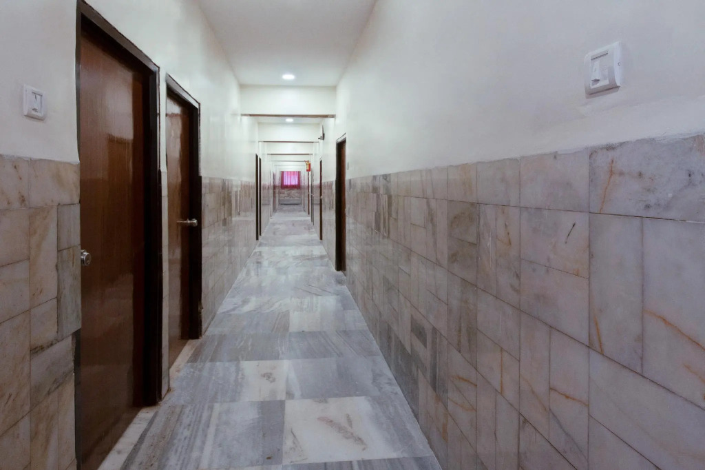 Super Hotel O MG Road Raniganj Formerly Holiday Hotel