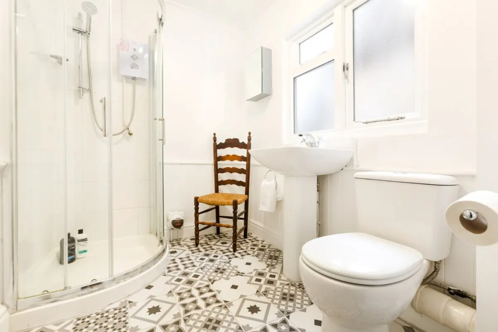 The Wonderland Townhouse - Amazing Alice in Wonderland 8BDR Home