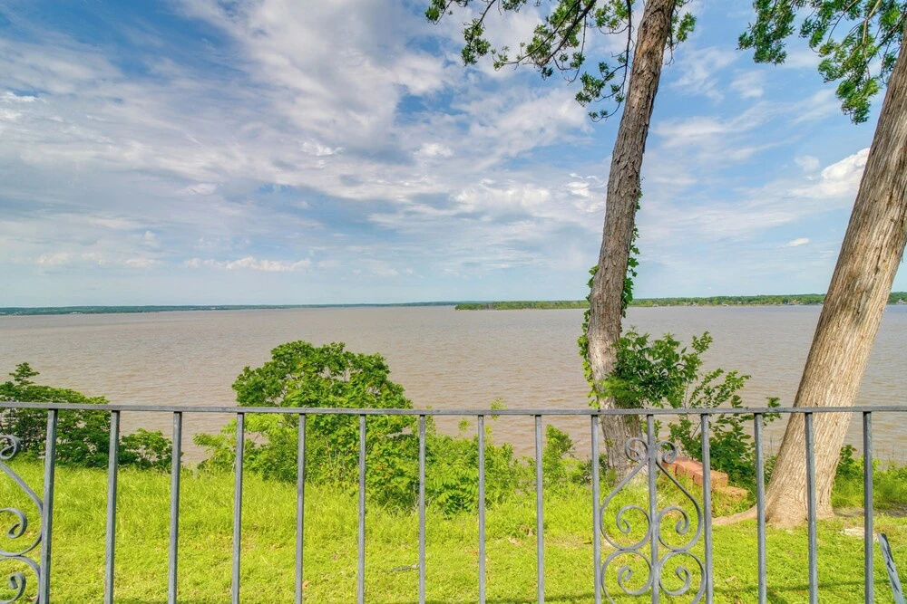 Double-decker View of Grand Lake! Modern Townhome