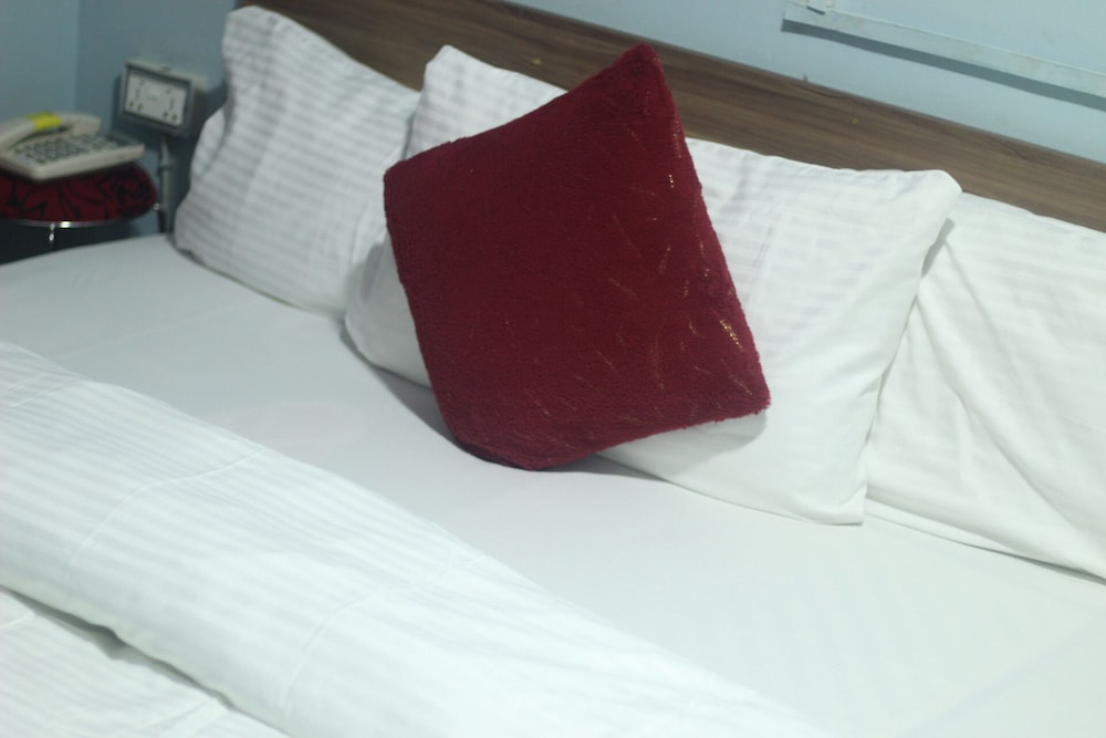 Paskandy Hotel