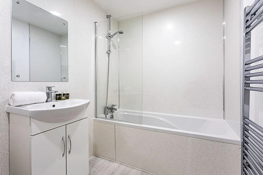 Modern Clapham Apartment