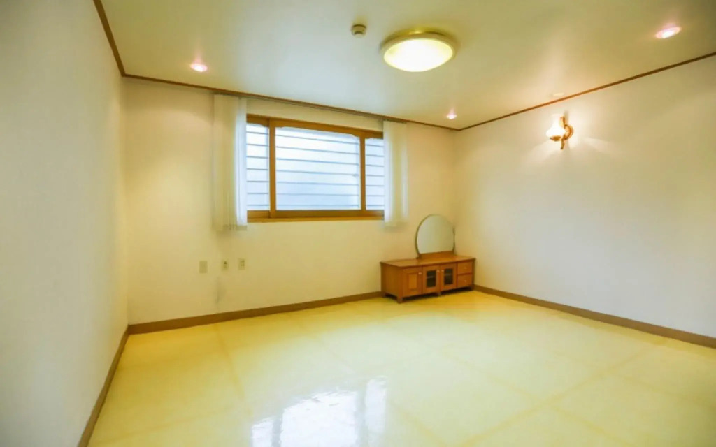 Gapyeong Dolmaru Pension(돌마루 펜션)