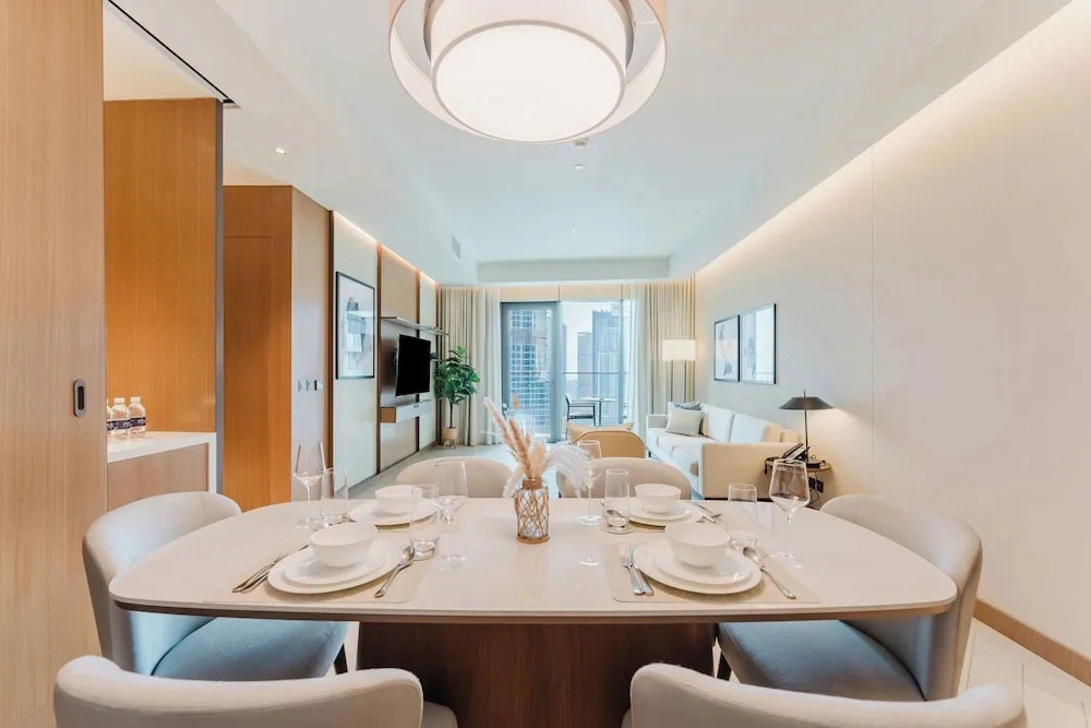 PVH - Address Opera 3BR