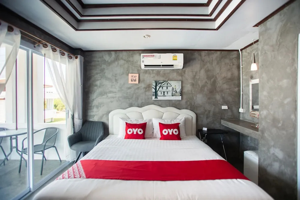 OYO 659 Loft House Homestay
