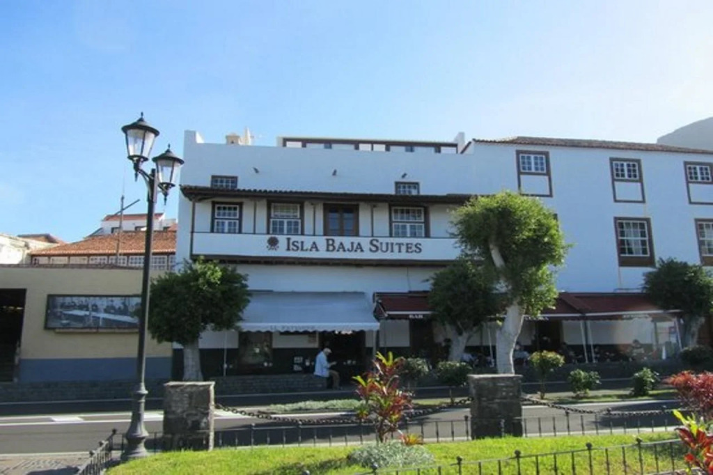 Isla Baja Suites