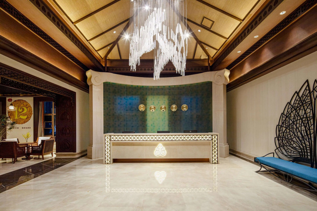 Days Hotel by Wyndham Jinghong Downtown