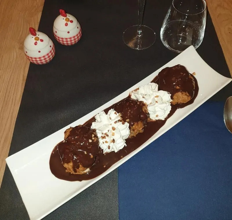 Logis Loire Hotel - Les Cocottes Restaurant
