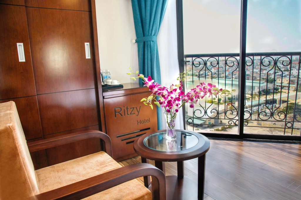 Ritzy Boutique Hotel Da Nang Beach