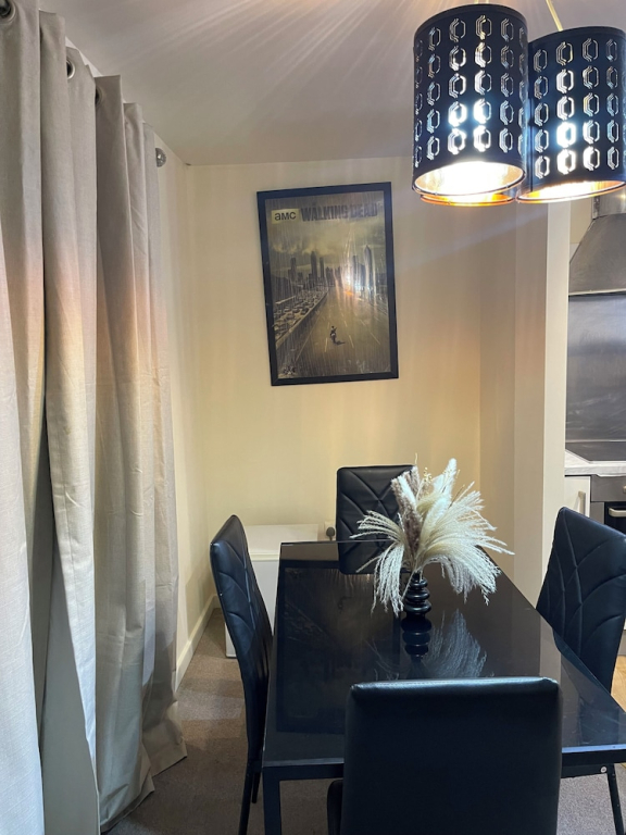 Casa Centro 2bed Apartment With Fastwifi & Free Parking