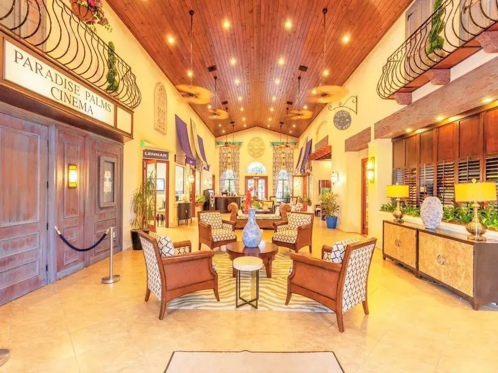 Paradise Palms Vacation Home 4 Bedrooms townhouse by RedAwning