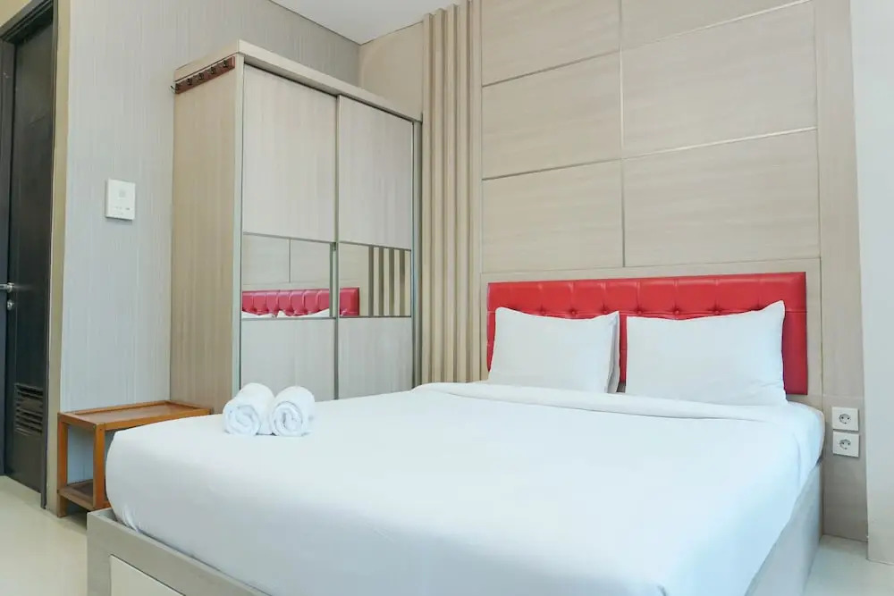 Fully Furnished With Cozy Studio Gp Plaza Apartment