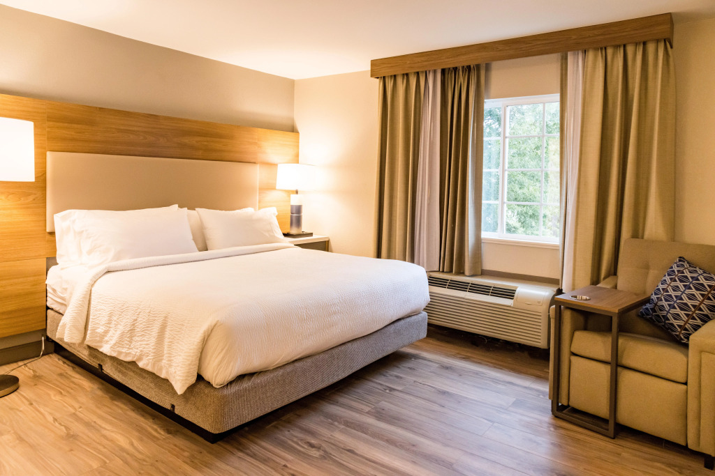 Candlewood Suites Richmond - South by IHG