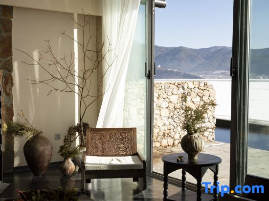 Shangri-La Chanson Mu Yun Pan Hai Manor