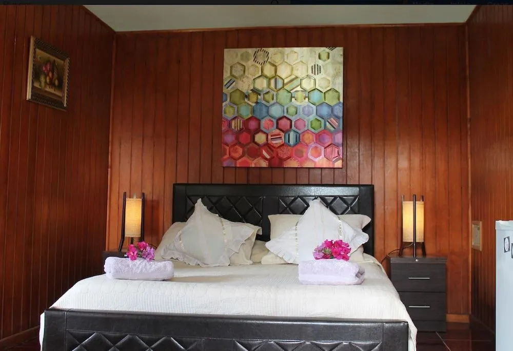 Hostal Akapu