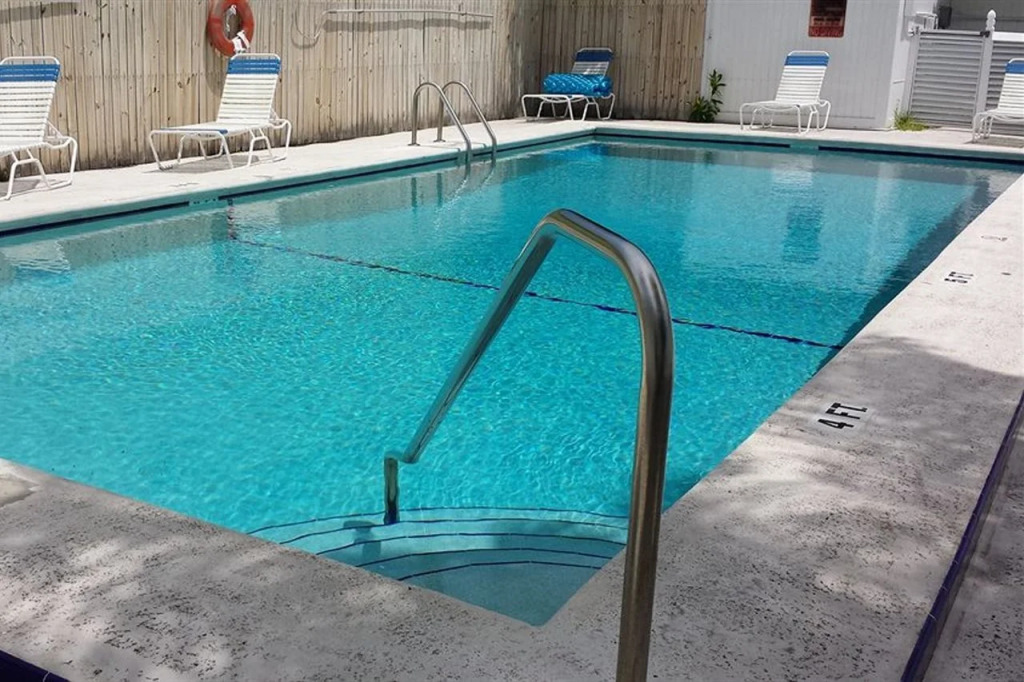 Southwinds Motel