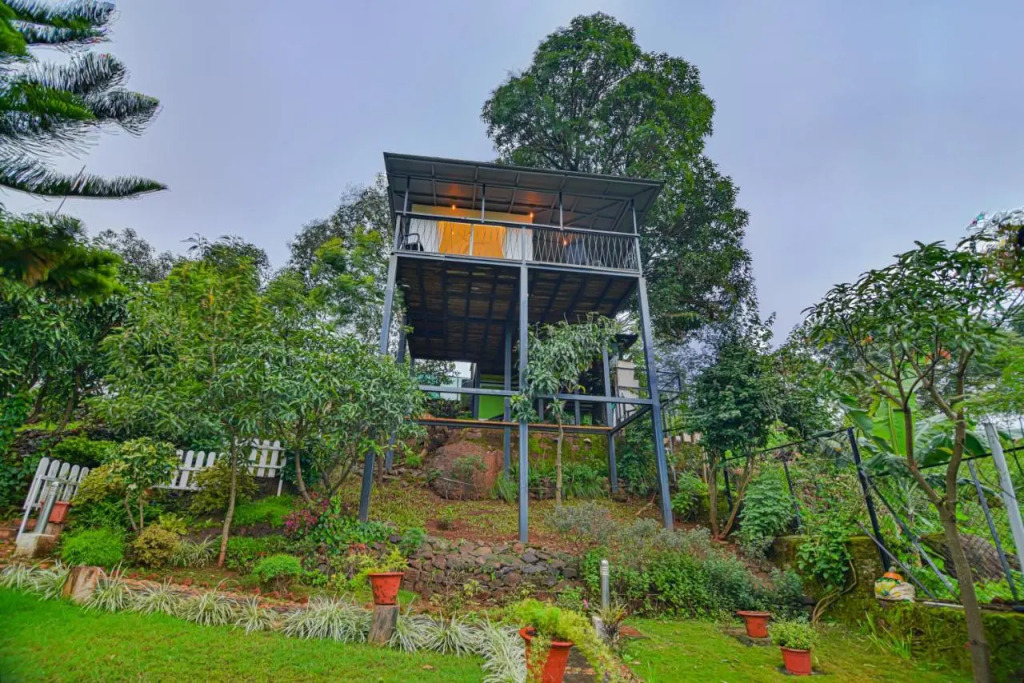 SaffronStays Verandah by the Valley, Panchgani - luxury villa and treehouse with beautiful valley and lake views
