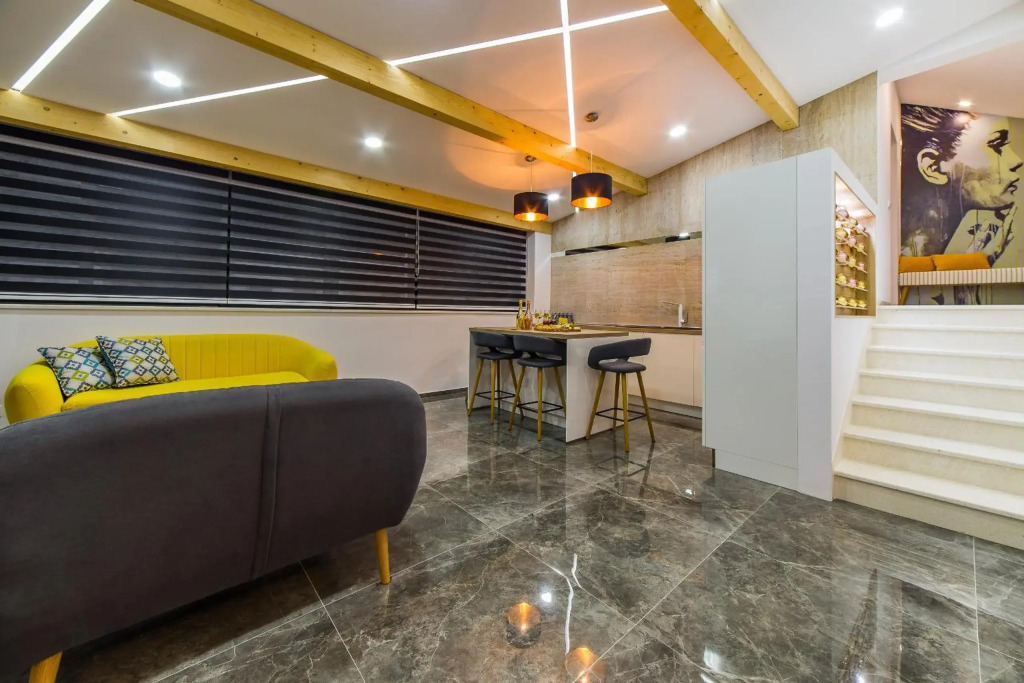 La Vela Luxury