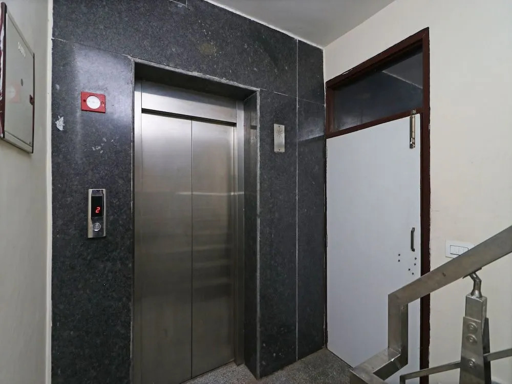Ronak Hotel