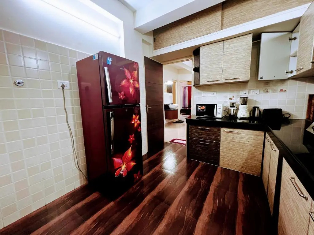 Delightful 2BHK with private veranda in the city.