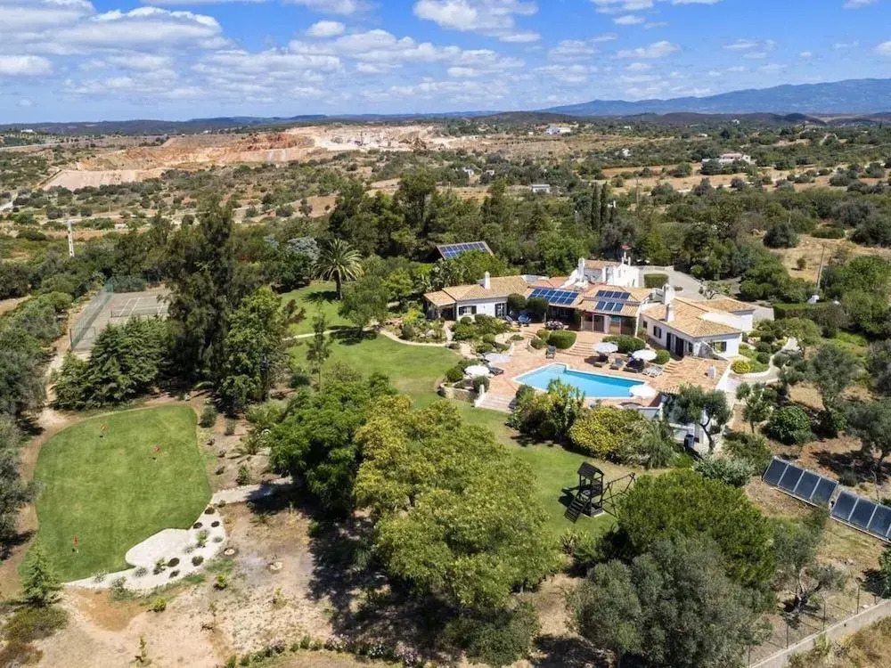 Quinta Da Brisa In Mexilhoeira Grande