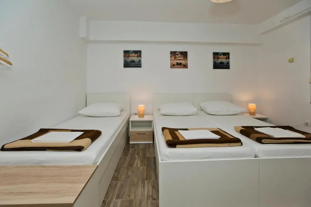 Guesthouse Aurora